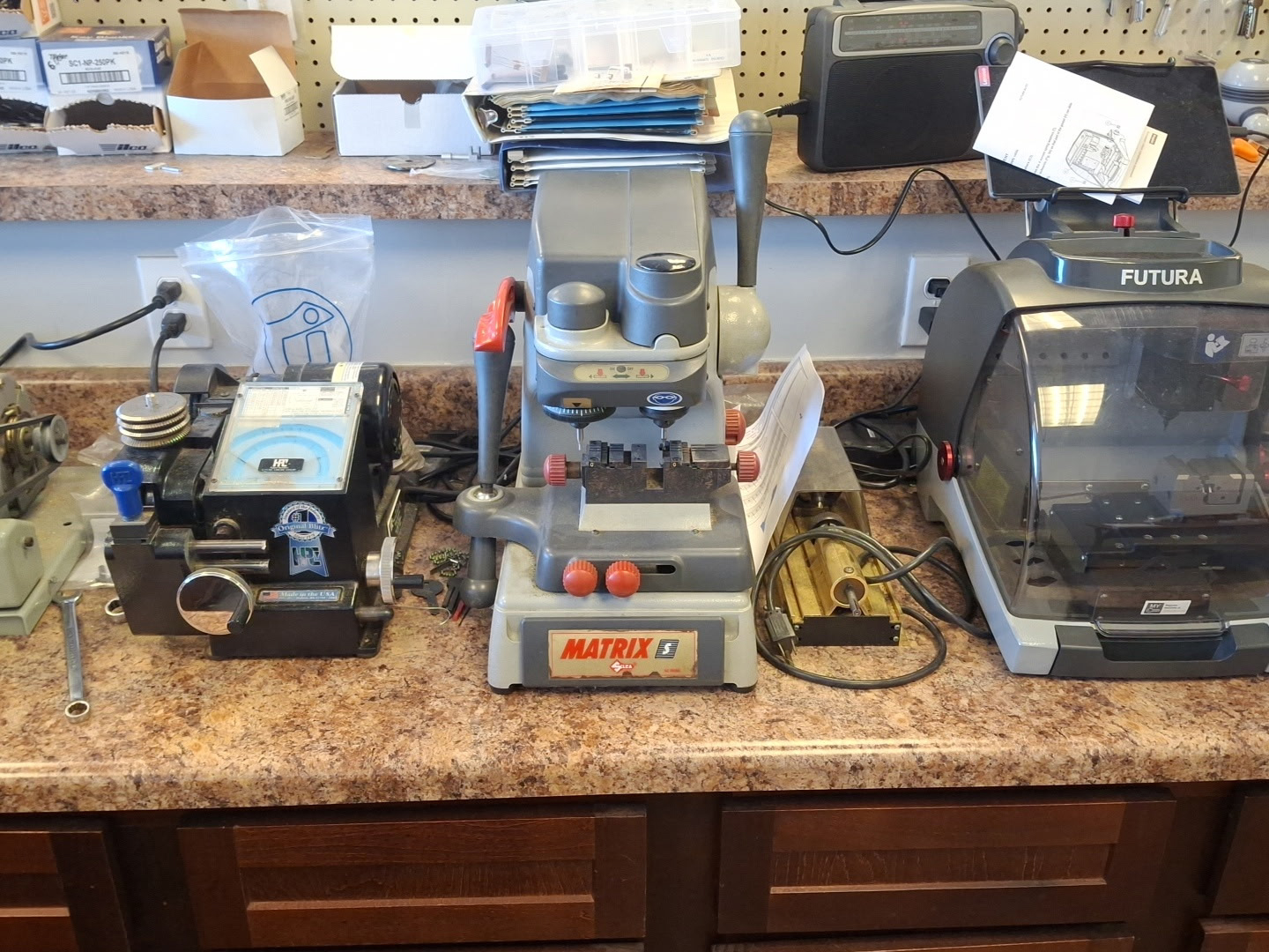 KeyVerse Locksmith Tools and Equipment